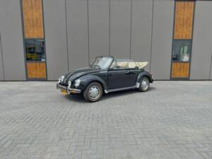 Image 3/17 of Volkswagen Käfer 1303 LS (1978)