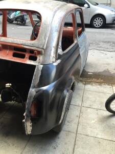 Image 44/54 of FIAT 500 L (1971)