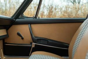 Image 37/50 de Porsche 911 2.4 S "Oilflap" (1972)
