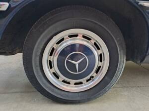 Bild 47/47 von Mercedes-Benz 280 SE (1976)