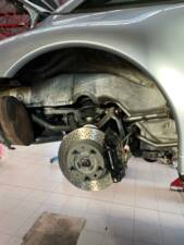 Immagine 26/34 di Porsche 911 Carrera (1996)