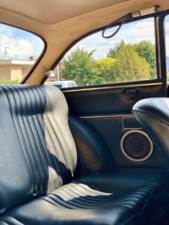 Bild 16/19 von Alfa Romeo Giulia 1300 GT Junior (1969)