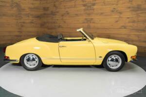 Bild 14/19 von Volkswagen Karmann Ghia 1500 (1971)
