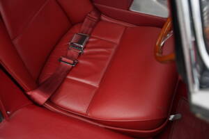 Imagen 19/50 de Jaguar E-Type 3.8 (1963)