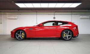 Immagine 2/50 di Ferrari FF (2011)