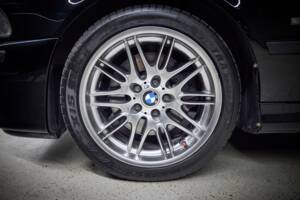 Image 25/99 of BMW M5 (2000)