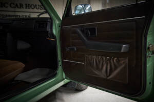 Immagine 60/98 di Volvo 244 DL (1975)