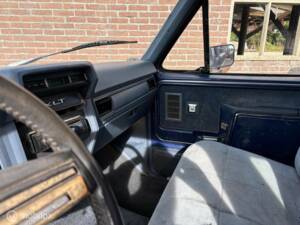 Bild 37/41 von Ford F-250 (1986)