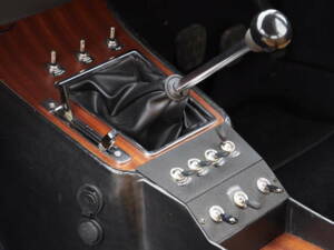 Image 12/49 of Alfa Romeo Giulia 1600 GT Junior (1976)