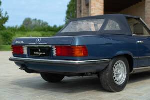 Image 36/50 de Mercedes-Benz 450 SL (1977)