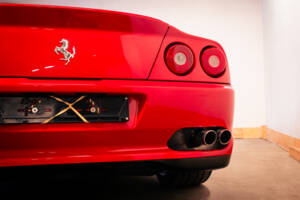 Afbeelding 14/42 van Ferrari 550 Maranello (1998)