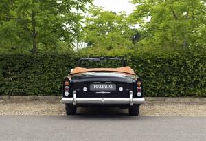 Image 6/32 of Rolls-Royce Silver Cloud III &quot;Chinese Eyes&quot; (1965)