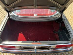 Image 23/43 de Mercedes-Benz 350 SLC (1974)