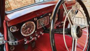 Image 4/22 de Mercedes-Benz 220 Cabriolet B (1953)