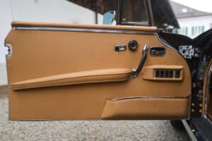 Immagine 24/38 di Mercedes-Benz 280 SE (1968)