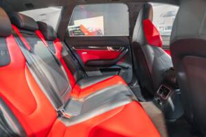 Imagen 34/36 de Audi RS6 Avant (2010)
