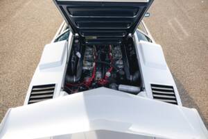Image 65/73 of Lamborghini Countach LP 400 S (1980)