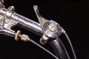 Image 14/50 de Triumph DUMMY (1969)