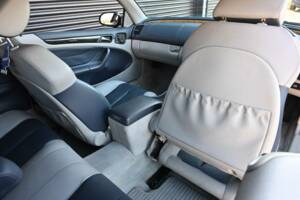 Image 43/50 of Mercedes-Benz CLK 230 Kompressor (2002)