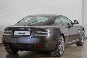 Afbeelding 10/20 van Aston Martin DB 9 (2011)