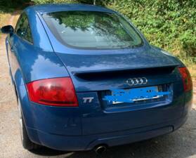Image 52/72 of Audi TT 1.8 T (2000)