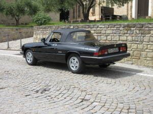 Bild 4/21 von Alfa Romeo 2.0 Spider QV (1988)