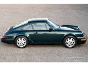 Image 7/42 of Porsche 911 Carrera 4 (1990)