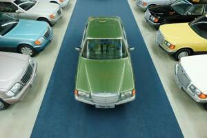 Bild 4/50 von Mercedes-Benz 500 SE (1982)