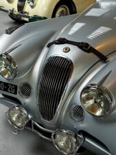 Image 22/26 of Jaguar XK 120 OTS (1952)