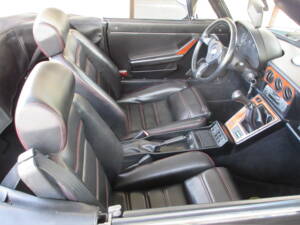 Bild 7/21 von Alfa Romeo 2.0 Spider QV (1988)