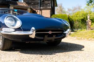 Bild 15/50 von Jaguar XK-E (1967)