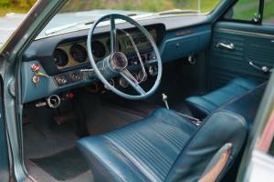 Sitze ohne Beschädigungen.