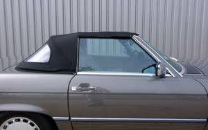 Image 4/97 de Mercedes-Benz 560 SL (1987)
