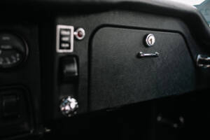 Image 42/63 of Jaguar E-Type (1969)
