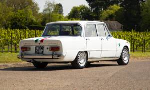 Image 3/50 de Alfa Romeo Giulia Nuova Super 1600 (1968)