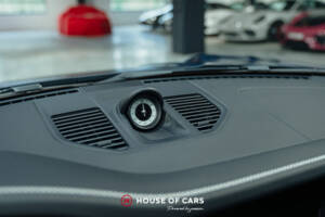 Image 39/50 of Porsche 911 Carrera 4S &quot;Belgian Legend Edition&quot; (2020)