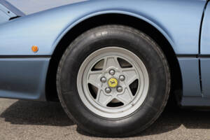 Bild 21/50 von Ferrari 308 GTB (1976)