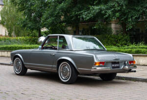 Image 3/21 de Mercedes-Benz 280 SL (1970)