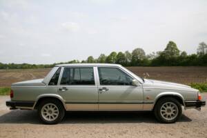 Bild 2/16 von Volvo 760 GLE (1986)