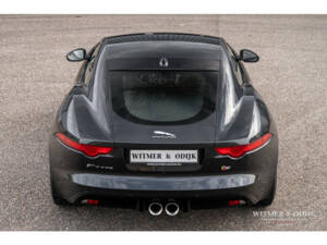 Bild 16/29 von Jaguar F-Type S (2015)