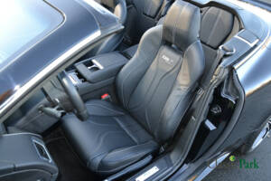 Imagen 32/50 de Aston Martin DBS Volante (2010)