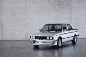 Bild 2/50 von BMW M 535i (1979)