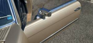 Image 21/34 of Mercedes-Benz 350 SL (1971)