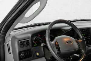 Image 15/41 de Ford F-350 Super Duty (2004)