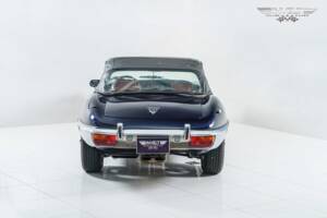 Image 11/18 de Jaguar Type E V12 (1973)