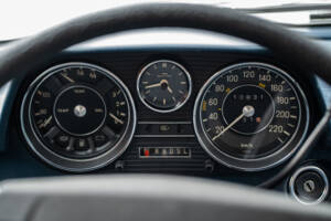 Afbeelding 26/63 van Mercedes-Benz 230&#x2F;6 (1974)