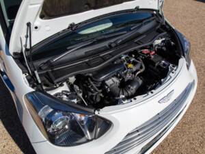 Bild 43/95 von Aston Martin Cygnet (2012)