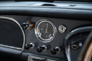 Image 34/56 de Aston Martin DB 4 (1958)