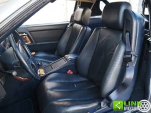 Imagen 3/37 de Mercedes-Benz 300 SL-24 (1992)