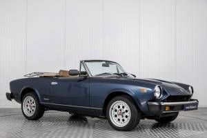 Image 6/50 of FIAT 124 Pininfarina Spidereuropa (1985)